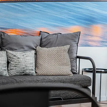 The Other Side Spacious 2br 2ba Ac Apartamento