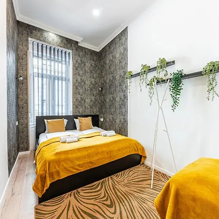 Apartament The Other Side Spacious 2br 2ba Ac