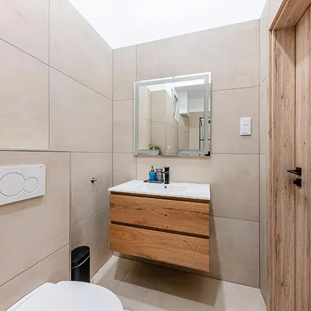The Other Side Spacious 2br 2ba Ac *